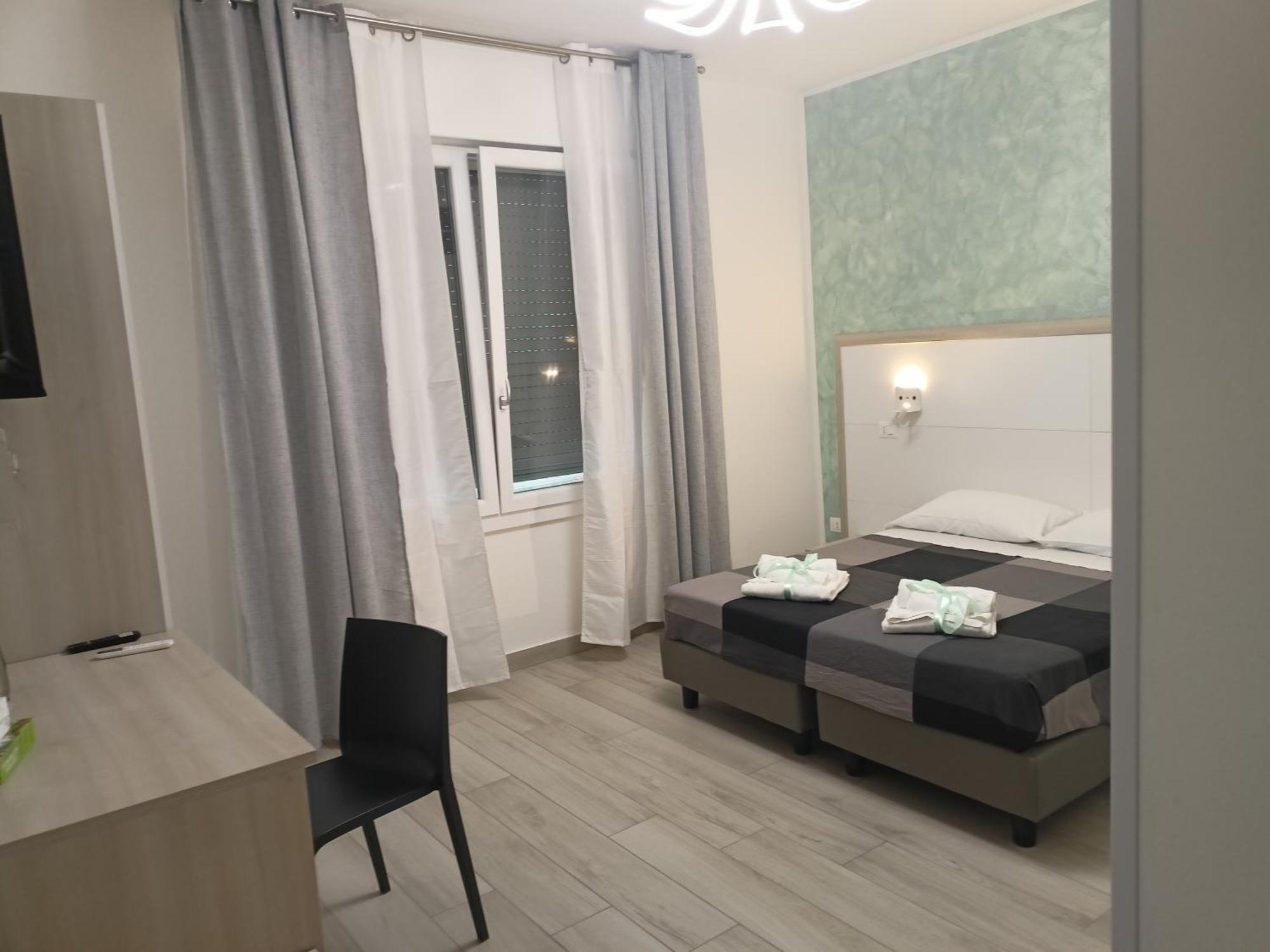 La Dea Rooms Ferrara Eksteriør billede